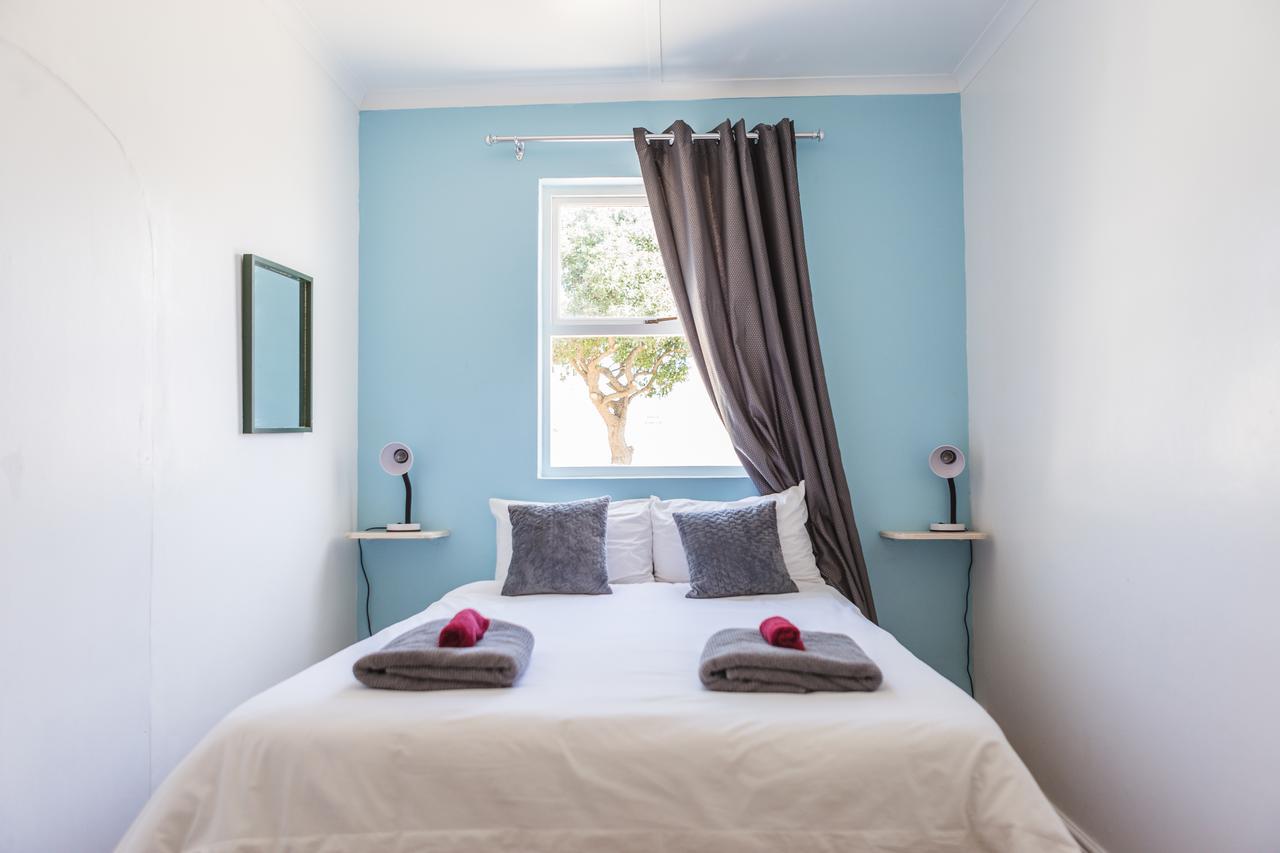 Gansbaai Boarding Lodge Extérieur photo